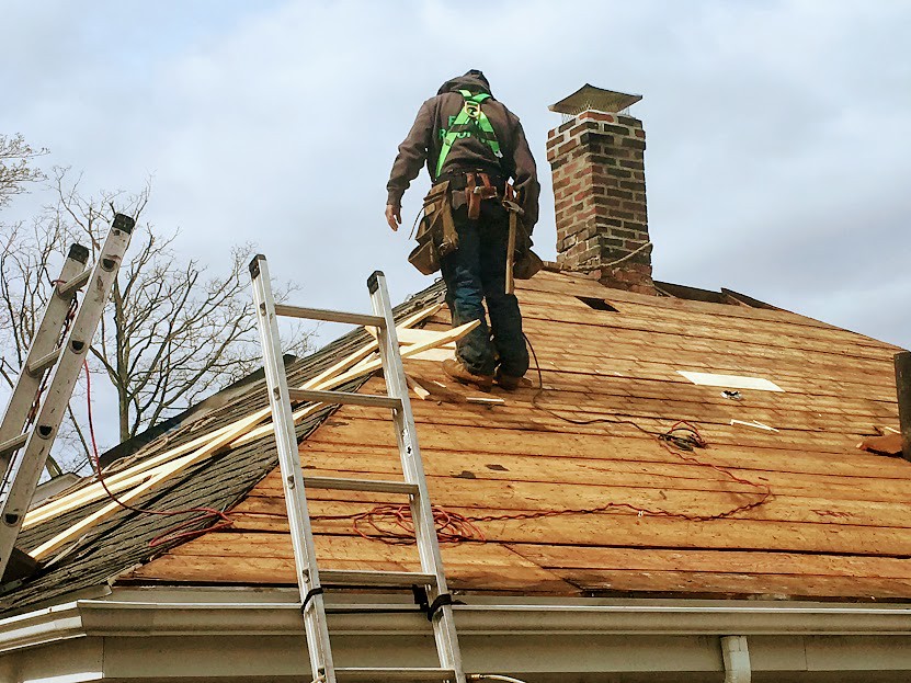 Roofing installation on a house in San Jose